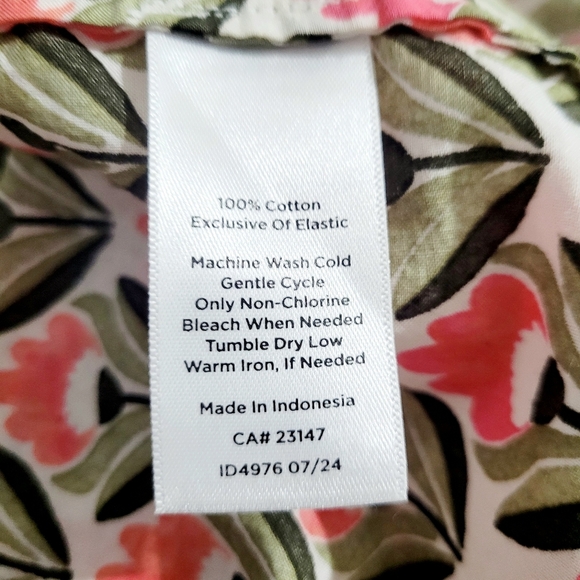 Talbots Women’s Medium Floral Boho Peasant Blouse 100% Cotton Pink Green Long Sl - Picture 12 of 12